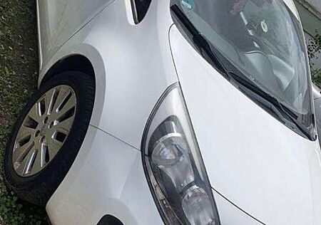 Kia Rio 1.1 CRDI NEUER MOTOR 0km!