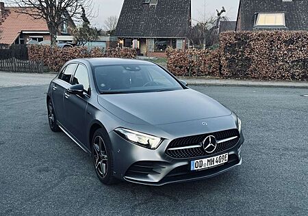 Mercedes-Benz A 250 e 8G-DCT AMG Line