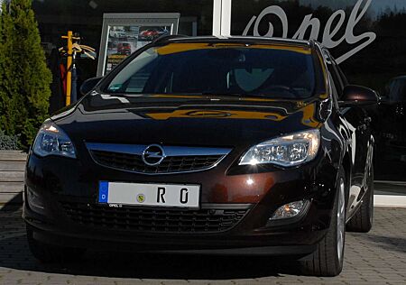 Opel Astra 1.7 CDTI DPF Sports Tourer Design Edition
