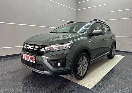Dacia Sandero Stepway Expression "1 HAND-KLIMA-CAM"