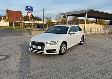 Audi A4 Avant 35 TDI S-Line