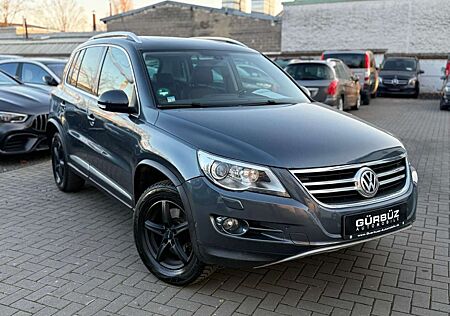 VW Tiguan Volkswagen 2,0 T Track Avenue 4Mot*AHK*PANO*NAVI*PDC