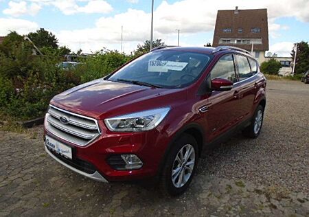 Ford Kuga 1.5 EcoBoost 4x4 Aut. Titanium , VOLLAUSSTATTUNG !
