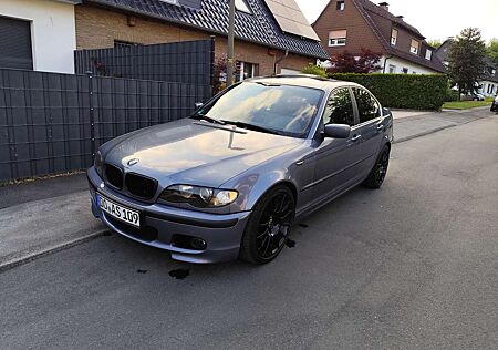 BMW 320i 320