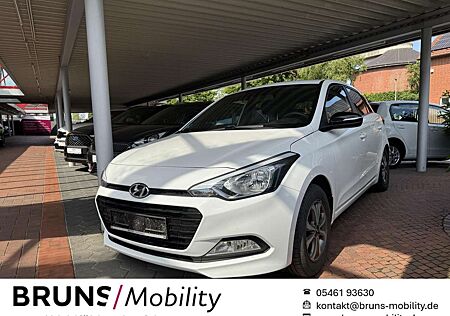 Hyundai i20 1.2 Sitzheizung Bluetooth 8-fach bereift