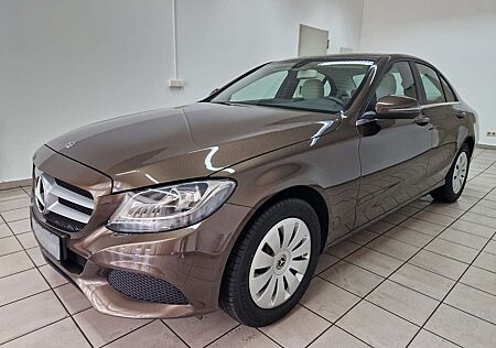 Mercedes-Benz C 180 CGI Lim. Telefon Tempomat 1.Hand