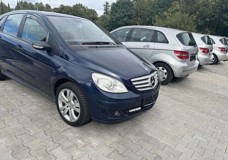 Mercedes-Benz B 170 B-Klasse Mit Neuem TÜV Guter Zustand
