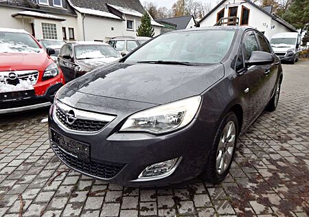 Opel Astra J Lim. 5-trg. Design Edition