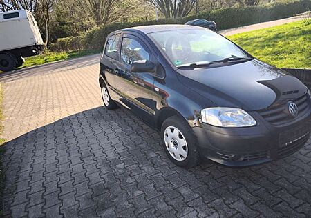 VW Fox Volkswagen Basis