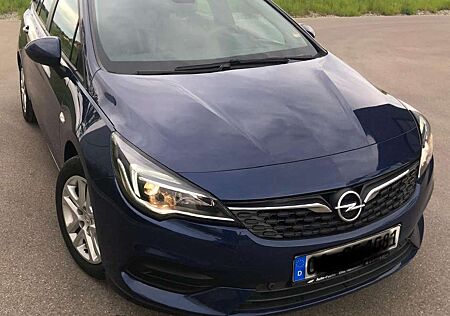 Opel Astra Sports Tourer, Kombi, Navi, AHK !