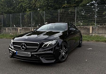 Mercedes-Benz E 300 AMG*Bi-Color*Wide*3DBurm*Pano*360*
