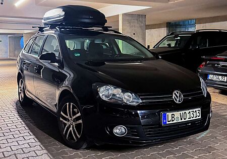 VW Golf Volkswagen 1.6 TDI DPF Comfortline
