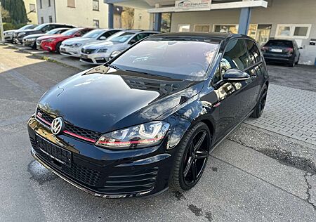 VW Golf GTI Volkswagen GTI Performance DSG 96000km LED Kamera Panorama