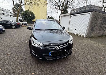 Hyundai i20 1.2 Fifa World Cup Edition