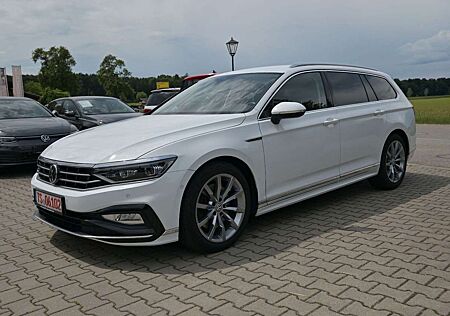VW Passat Variant Volkswagen 4Motion/2x R-Line/Matrix/Volleder