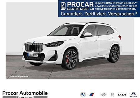 BMW iX1 eDrive20 M-Sport Aut Nav HuD LED Pano Park+