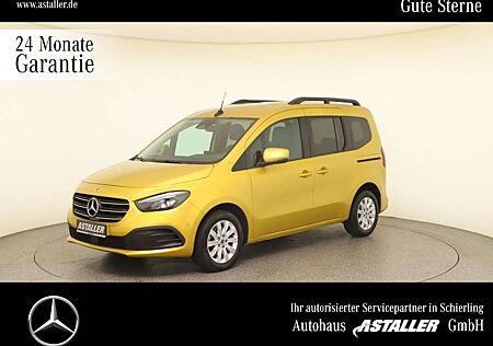 Mercedes-Benz T-Klasse T-Class T 180 d Progressive LED+NaviPlus+AHK+DAB+Kam+SHZ