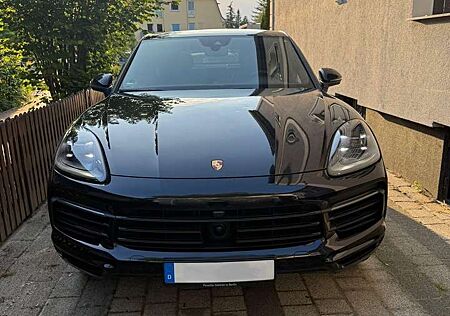 Porsche Cayenne Basis