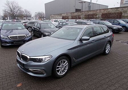 BMW 520 d Luxury Line, Navi, Leder, PanoDach, PDC