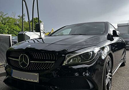 Mercedes-Benz CLA 220 d 7G-DCT AMG Line