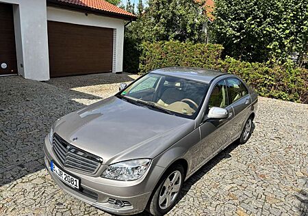 Mercedes-Benz C 180 Kompressor Automatik BlueEFFICIENCY Elegance