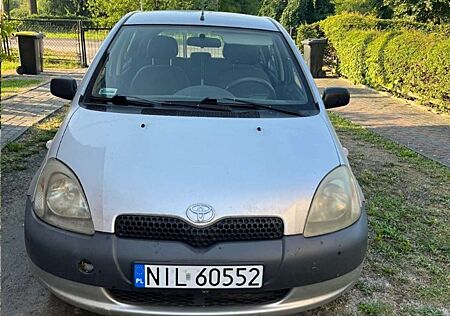 Toyota Yaris 1.0 linea eco