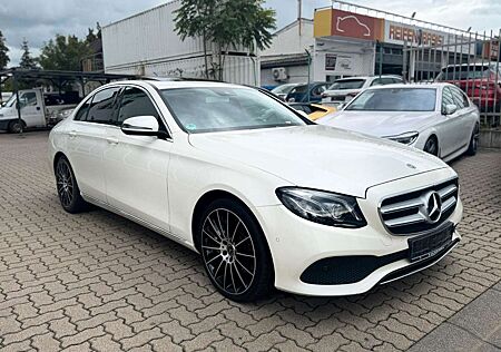 Mercedes-Benz E 300 *LED*KAMERA*S-DACH*TEMPOMAT*