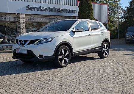 Nissan Qashqai N-Connecta - Navi - Sitzh. - AHK - 8-fach bereift