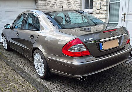 Mercedes-Benz E 280 7G-TRONIC Avantgarde