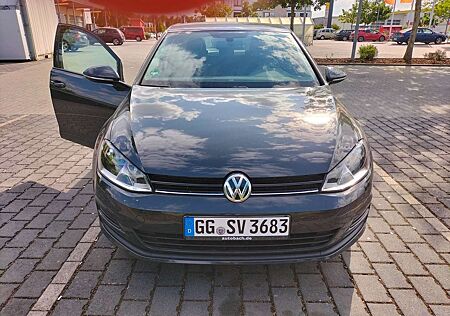 VW Golf Volkswagen 1.2 TSI BlueMotion Technology Trendline