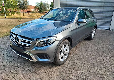 Mercedes-Benz GLC 220 d Navi LED RCam