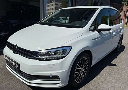 VW Touran Volkswagen Comfortline 7Sitz AHK Business Kamera ACC