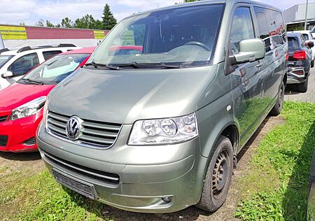 VW T5 Multivan Volkswagen Caravelle 4Motion KLIMAAUTOMATIK BC AHK PDC ESP ZV