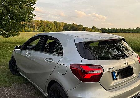 Mercedes-Benz A 200 AMG Line