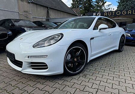 Porsche Panamera 4S*BOSE*R-KAMERA*GTS-PAKET*ALCANTARA