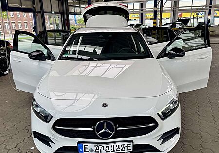 Mercedes-Benz A 250 A250e Edition 2020. AMG,Night,Sportsitze/Garantie