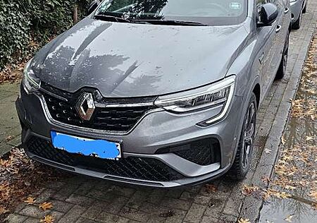 Renault Arkana R.S. LINE E-TECH Hybrid 145 (MY22