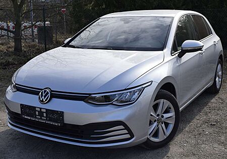 VW Golf Volkswagen 8/AHK/UNFALLFREI/ALLE INSPEKTIONEN!!!!!!
