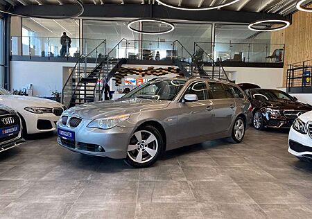 BMW 530d 530 Touring xDrive *HUD*NAVI*LEDER*PANO*SZH