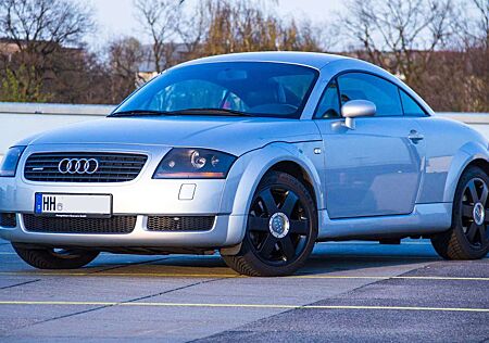 Audi TT Coupe 1.8 T quattro