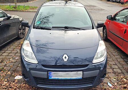 Renault Clio 5-Türer Yahoo! Edition inkl. Ganzjahresreifen