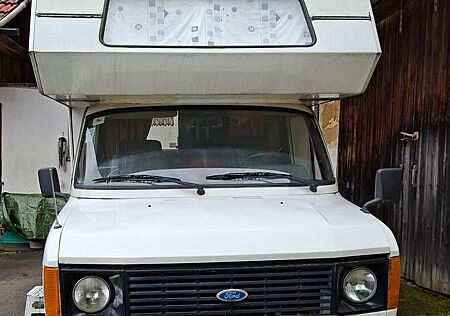 Ford Transit Wohnmobil Pilote R 360