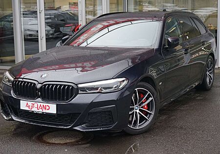 BMW 520d 520 xDrive M Sport LED Navi Panorama Kamera AHK