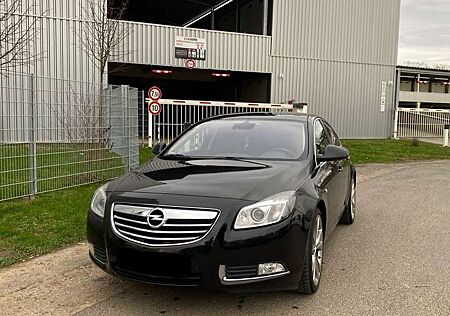 Opel Insignia Cosmo 4x4