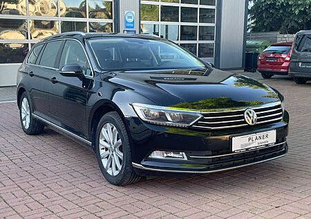 VW Passat Variant Volkswagen Highline LED Leder HU/AU Service