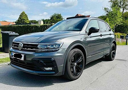 VW Tiguan Volkswagen 2.0TDI R-Line 4M Pano+AHK+Standhz+DYN+HUD
