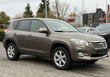 Toyota RAV 4 Life Schiebedach*2-Zonen-Klima*Sitzhz.*4WD