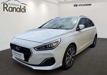 Hyundai i30 cw Premium 1.6 CRDi++AUTOMATIK!++48.900KM!