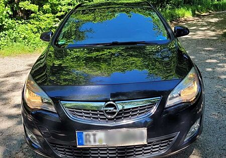 Opel Astra Design Edition