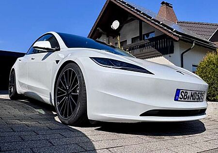 Tesla Model 3 RWD Hinterradantrieb